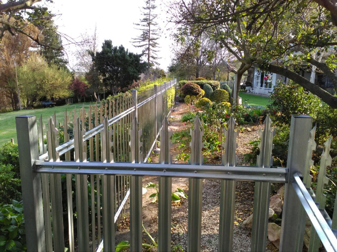 Palisade Panels installed on Farm